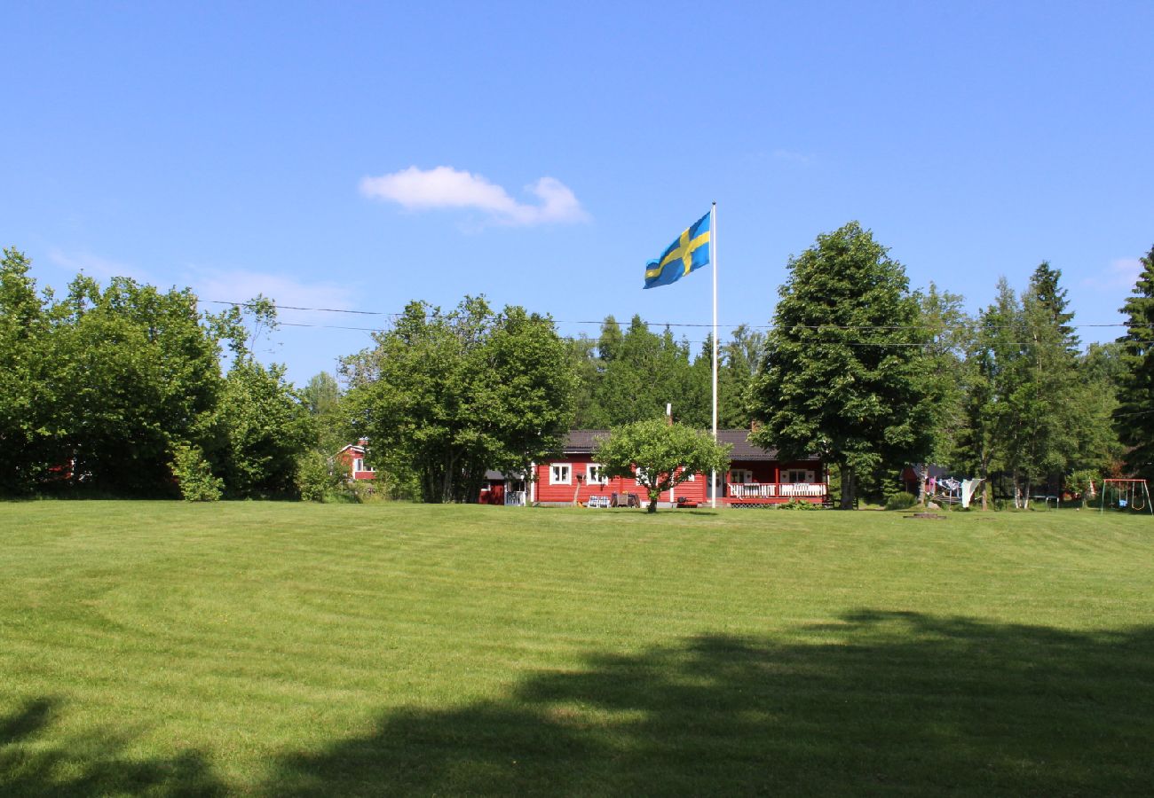 Ferienhaus in Lekeryd - Wunderbares Ferienhaus auf einem Seegrundstück in Småland