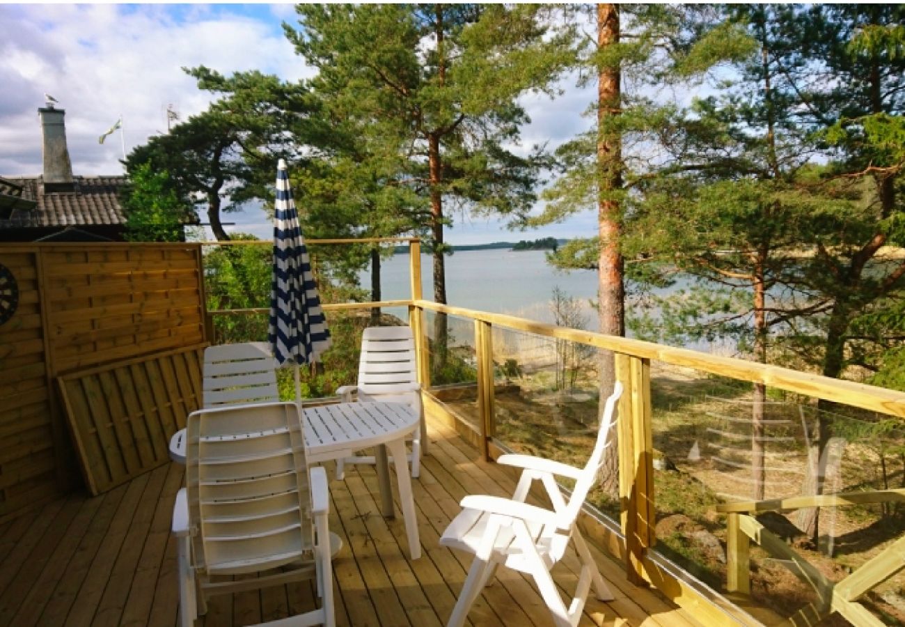 Ferienhaus in Muskö - Urlaub direkt am Meer im Stockholmer Schärengarten