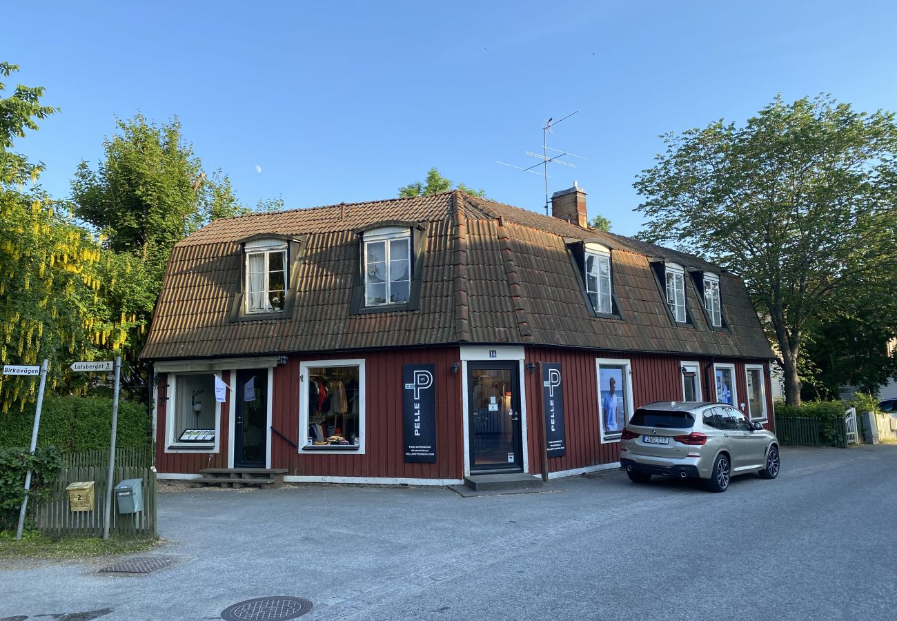 Ferienwohnung in Dalarö - Wunderbare Ferienwohnung auf Dalarö mit Meerblick mitten in den Stockholmer Schären