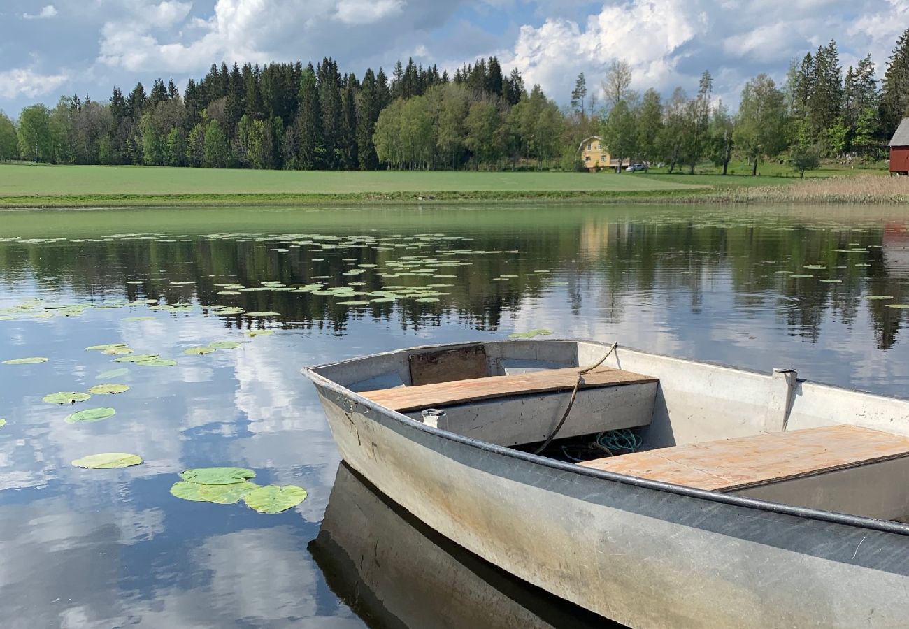 Ferienhaus in Högsäter - Urlaub direkt am See in Dalsland mit Boot