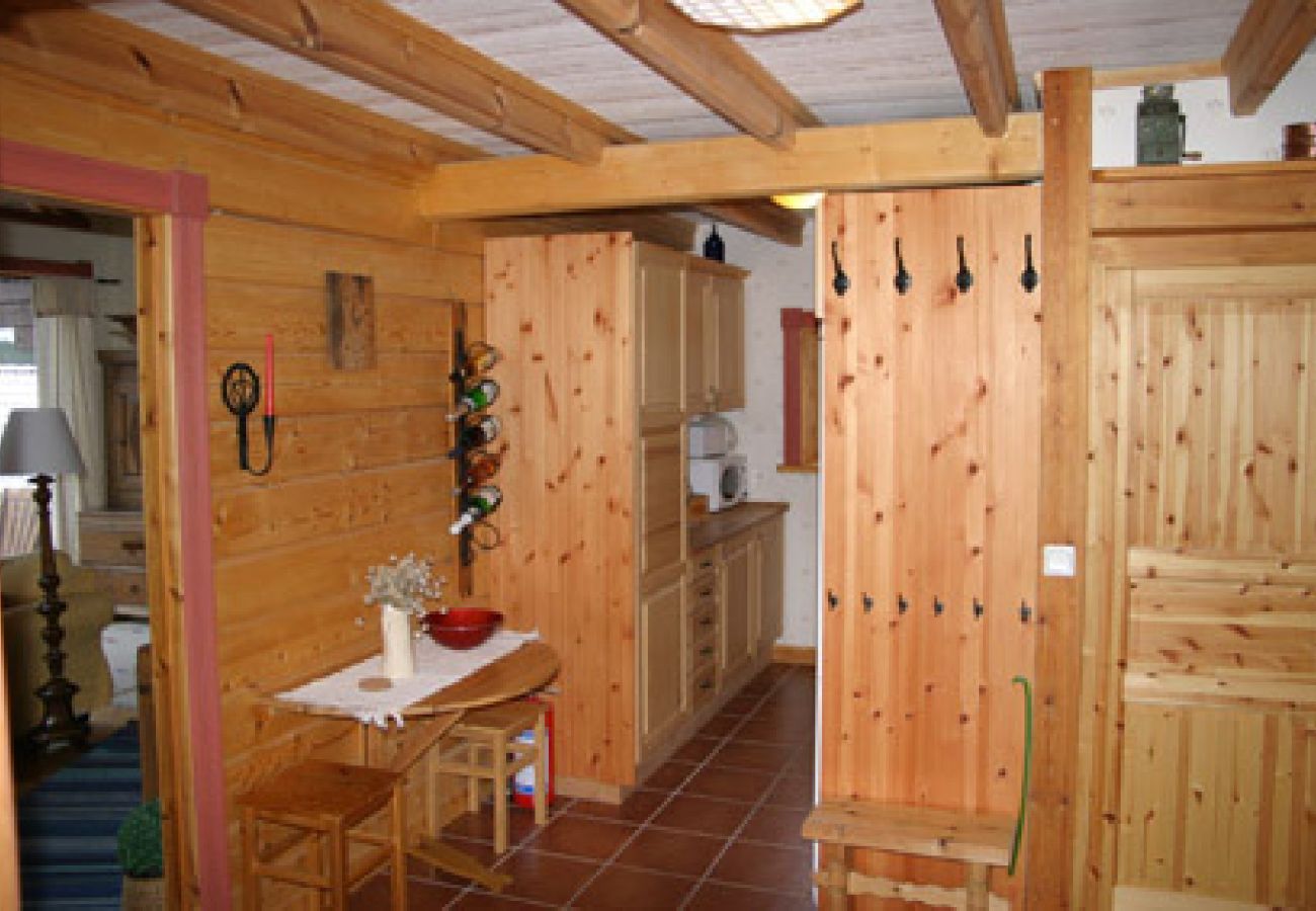 Ferienhaus in Mora - Traum-Ferienhaus am See in Dalarna mit Sauna