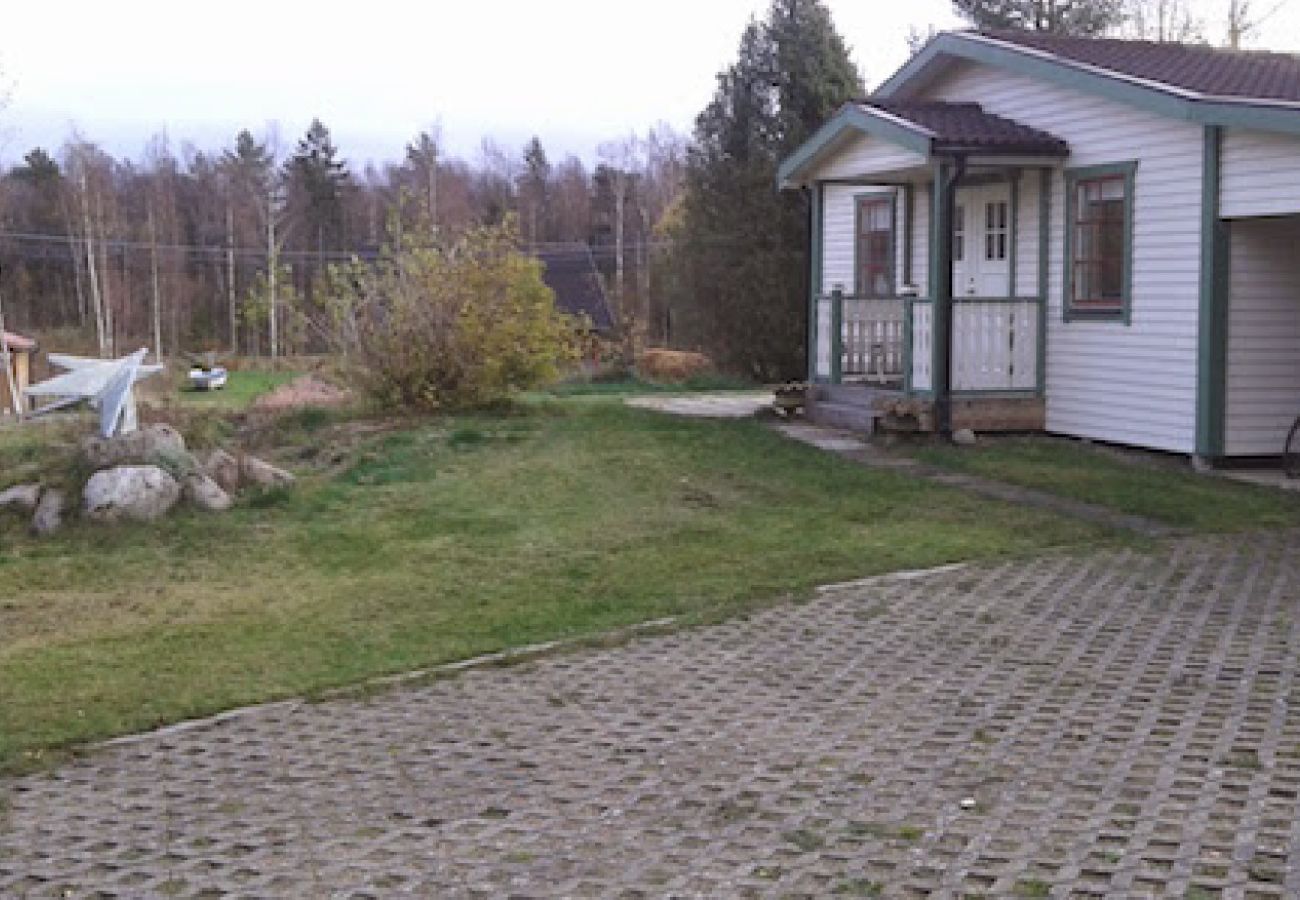 Ferienhaus in Motala - Schönes modernes Ferienhaus am Vätternsee mit drei Schlafzimmern