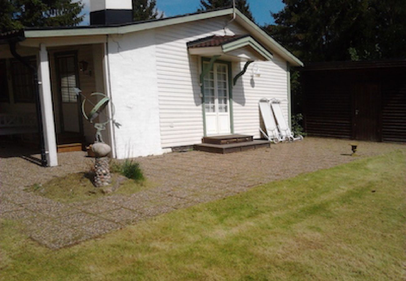 Ferienhaus in Motala - Schönes modernes Ferienhaus am Vätternsee mit drei Schlafzimmern