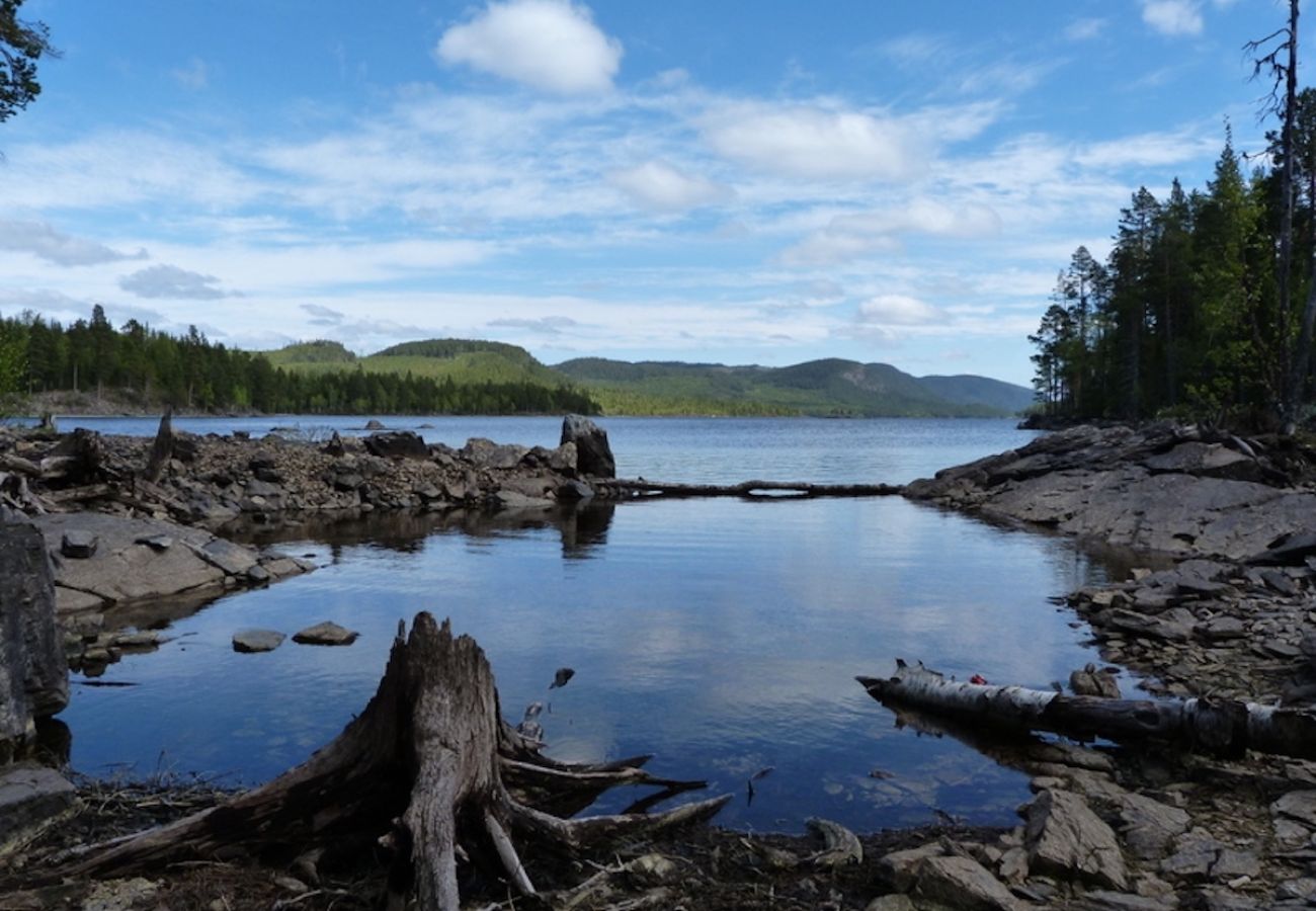 Ferienhaus in Föllinge - Urlaub auf einer Huskyfarm in der Wildnis von Jämtland