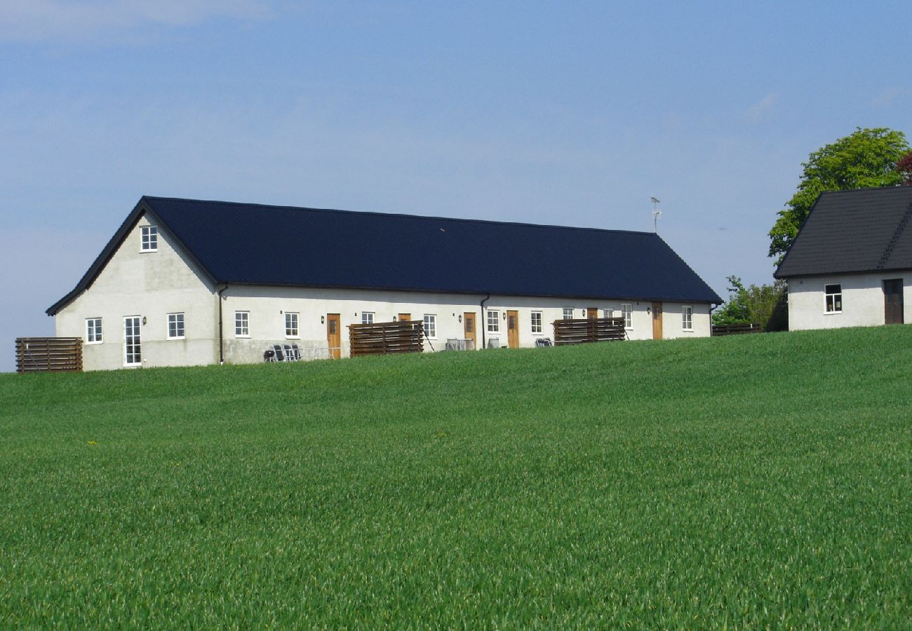 Ferienhaus in Löderup - Grosses Ferienhaus mit Ferienwohnungen in Österlen an der Ostsee