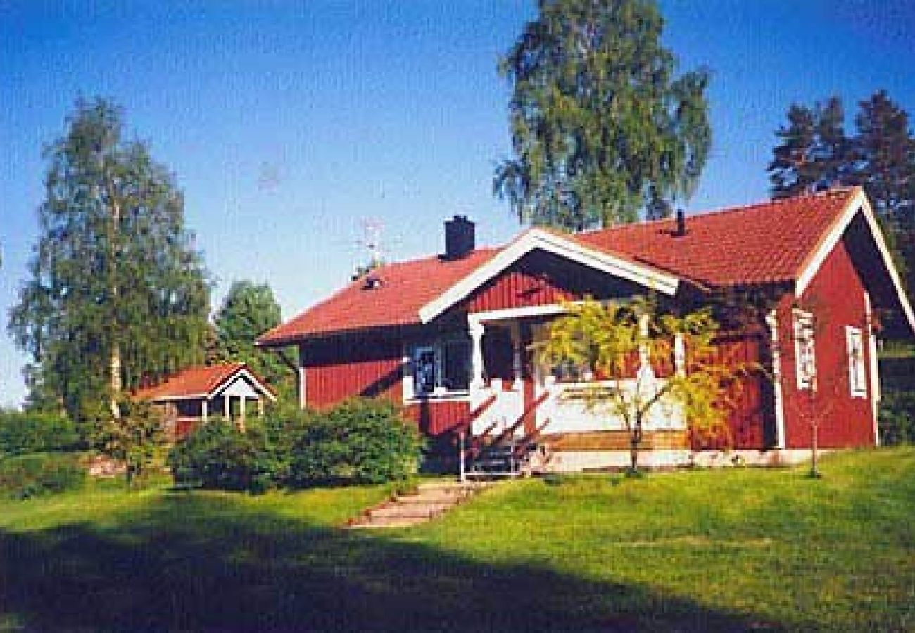 Ferienhaus in Mora - Schönes Ferienhaus am See in Dalarna