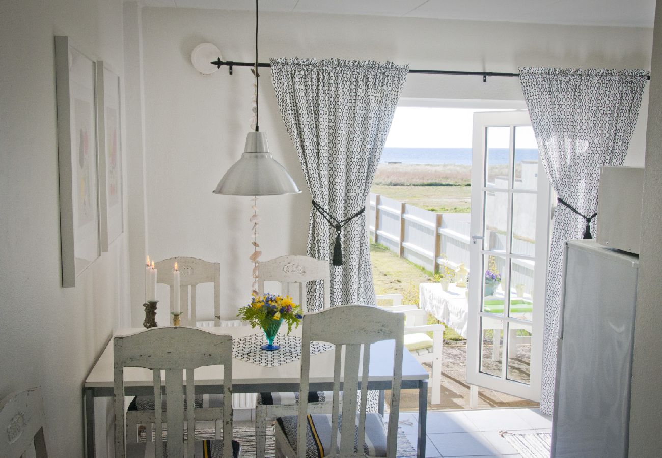 Ferienhaus in Lerberget - Urlaub in einem alten Fischerdorf 75 Meter vom Strand der Westküste