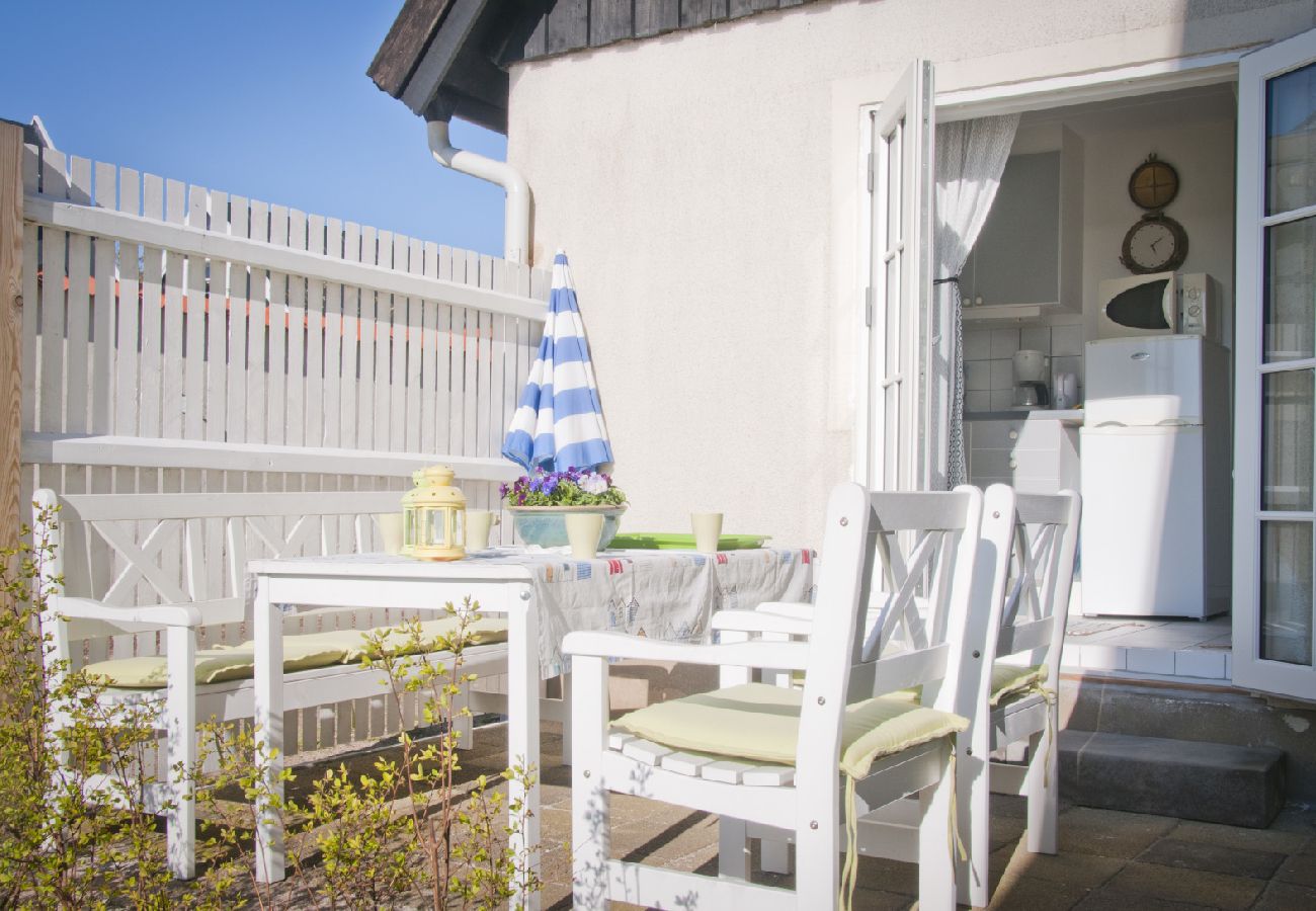 Ferienhaus in Lerberget - Urlaub in einem alten Fischerdorf 75 Meter vom Strand der Westküste