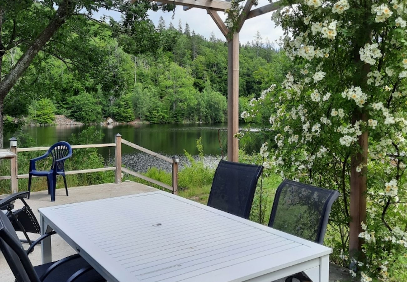 Ferienhaus in Tving - Naturparadies an einem kleinen See in Südschweden