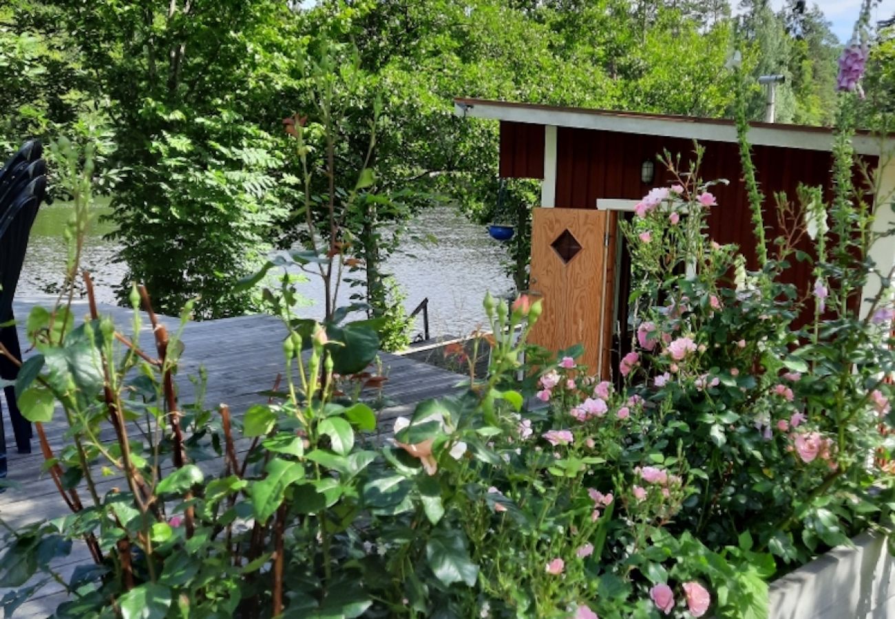 Ferienhaus in Tving - Naturparadies an einem kleinen See in Südschweden