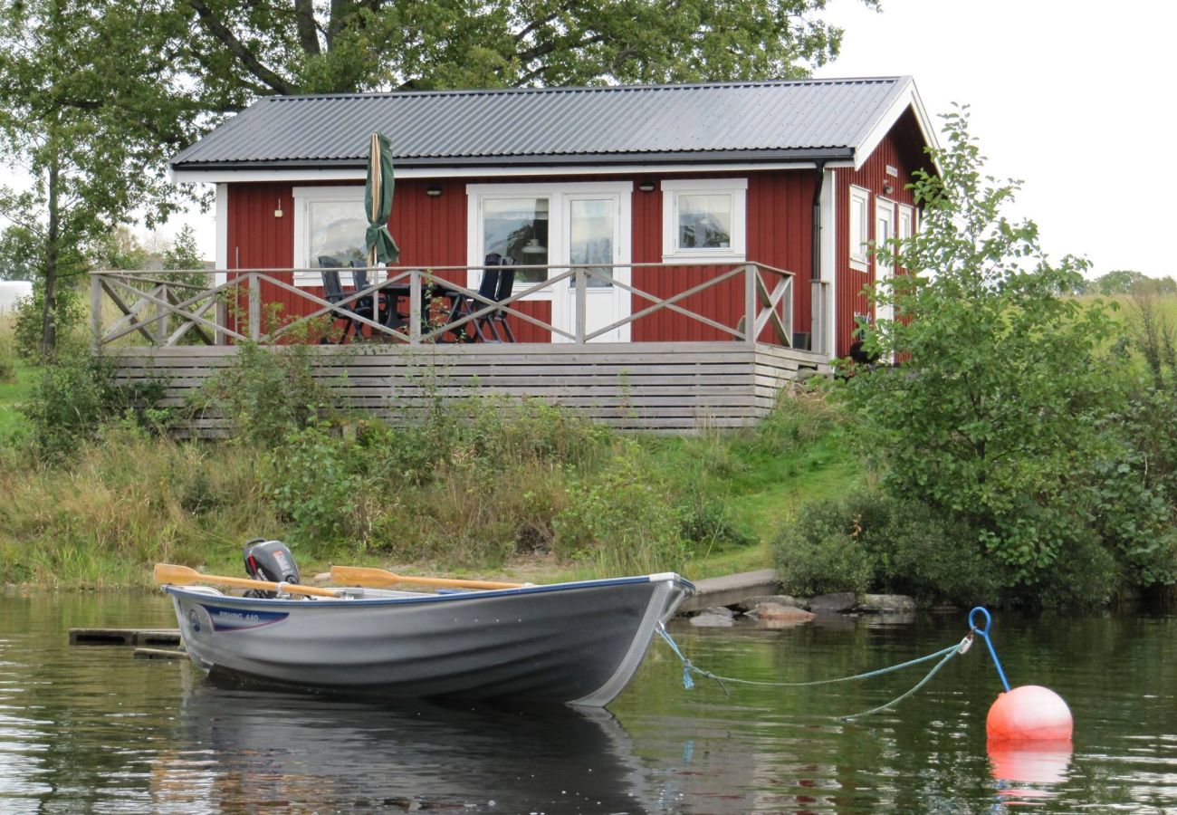 Ferienhaus in Dals Långed - Ferienhäuschen am See mit eigenem Boot