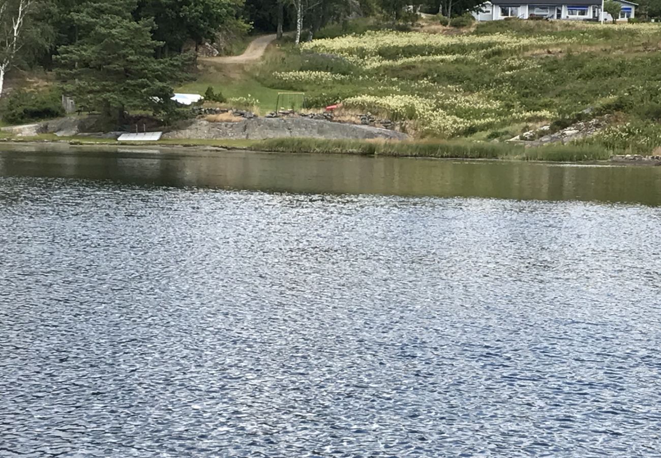 Ferienhaus in Uddevalla - Komfort-Ferienhaus am Meer in Südlage an der Westküste