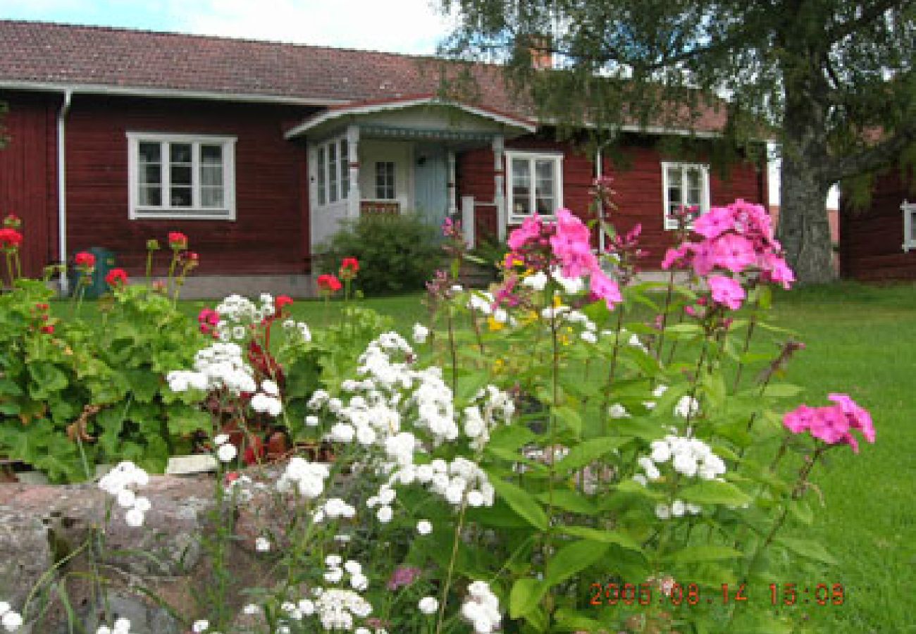 Ferienhaus in Boda Kyrkby - Urlaub auf einem Dalahof in Dalarna