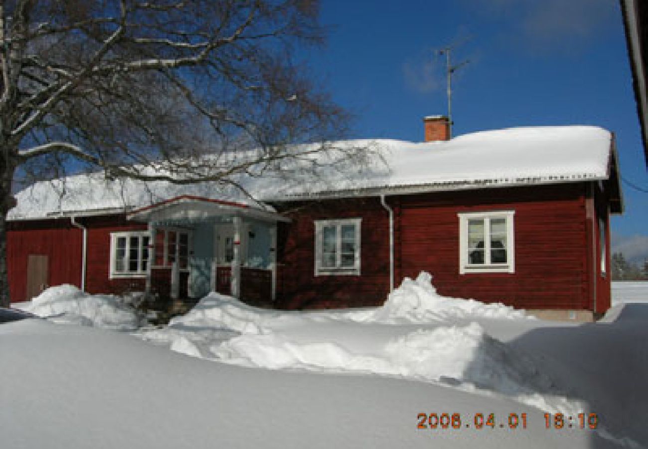 Ferienhaus in Boda Kyrkby - Urlaub auf einem Dalahof in Dalarna