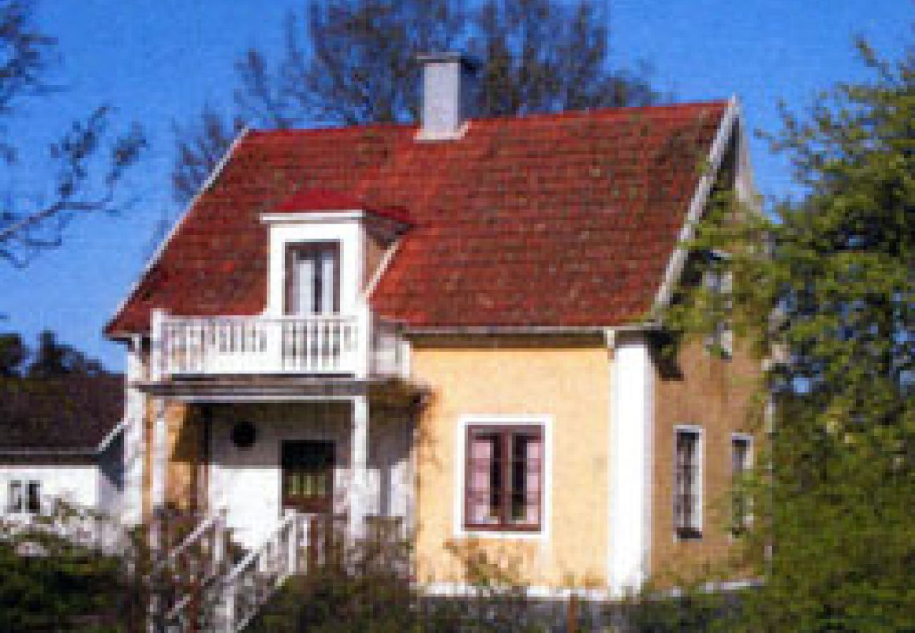 Ferienhaus in Karlsborg - Urlaub in Tante Brittas Haus am Vätternsee