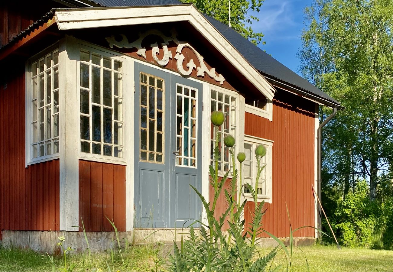 Ferienhaus in Korsberga - Ferienhaus mitten im Märchenwald in Småland mit Sauna 