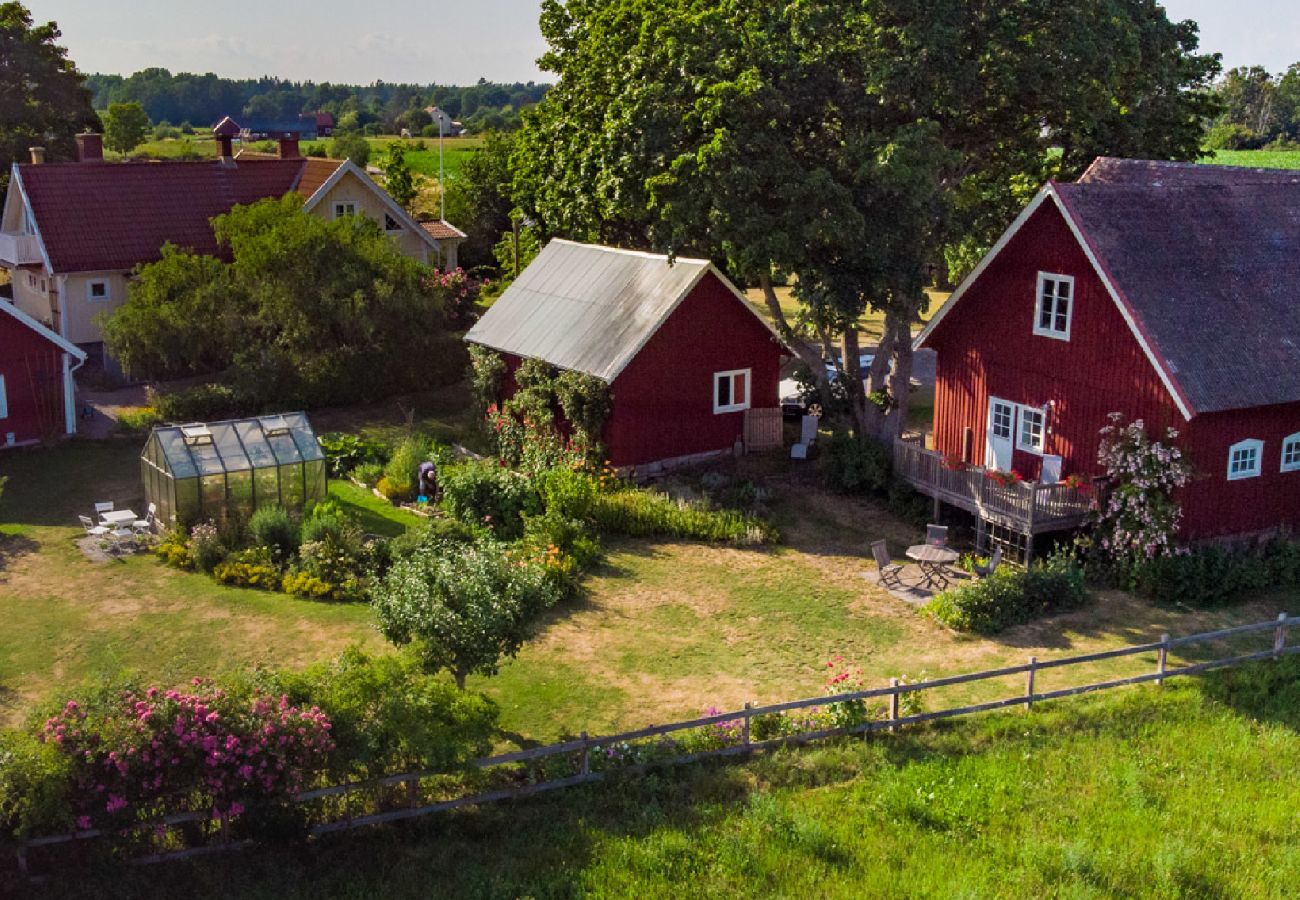 Ferienhaus in Fågelmara - Schöne Ferienwohnung an der Ostküste Schwedens