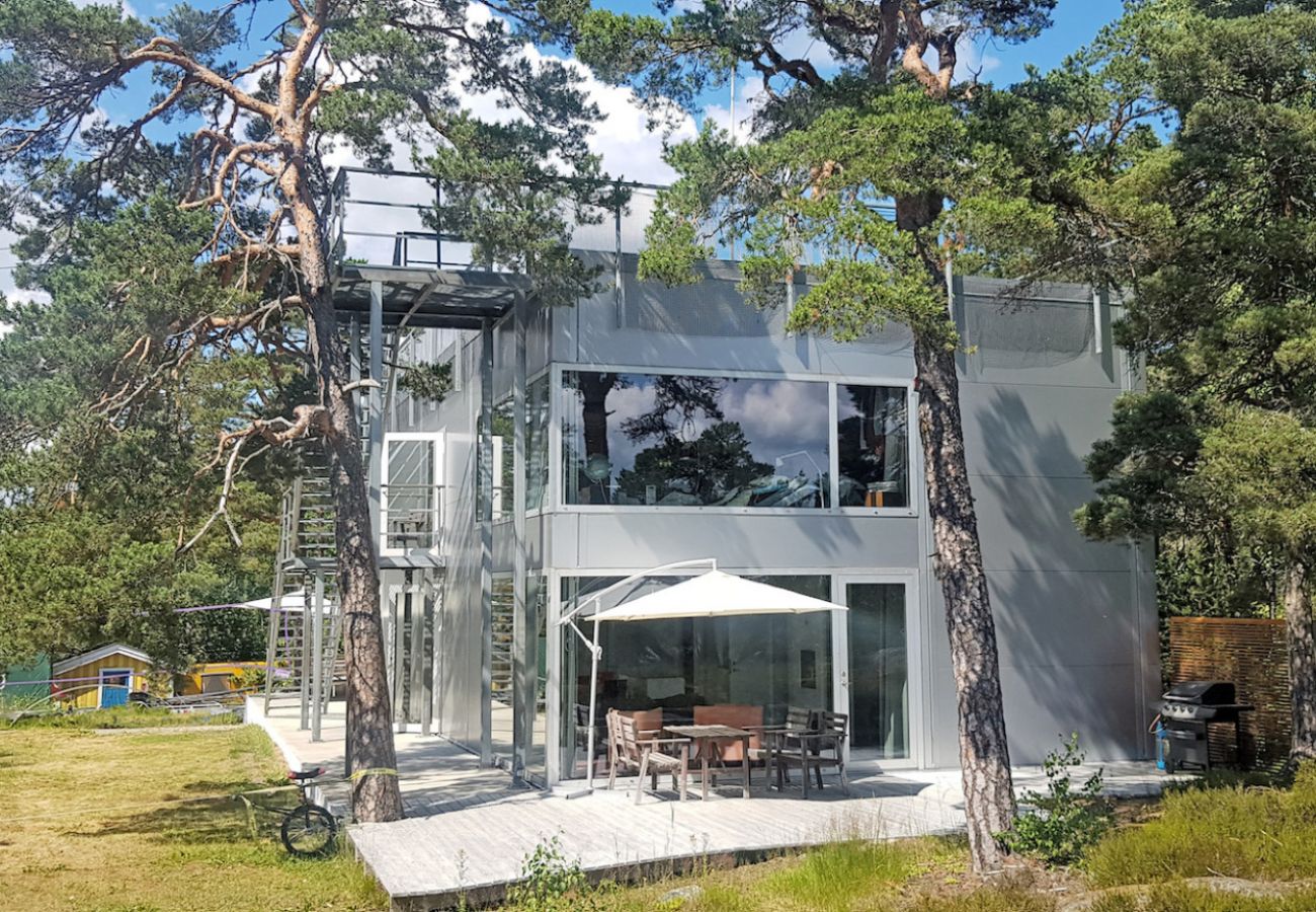 Ferienwohnung in Saltsjöbaden - Fantastische Architektenvilla am Wasser