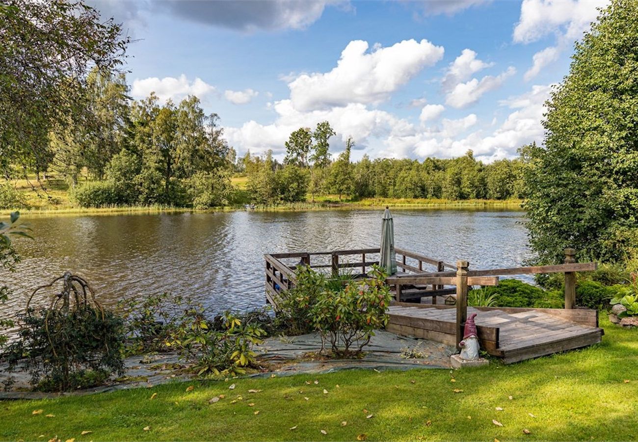 Ferienhaus in Kil - Ferienhaus auf einem Wassergrundstück in Alaska ähnlicher Natur