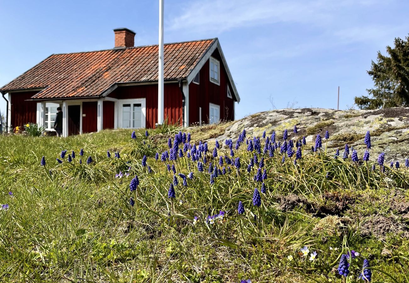 Ferienhaus in Norrköping - Komplett renoviertes Ferienhaus unweit vom Göta Kanal 