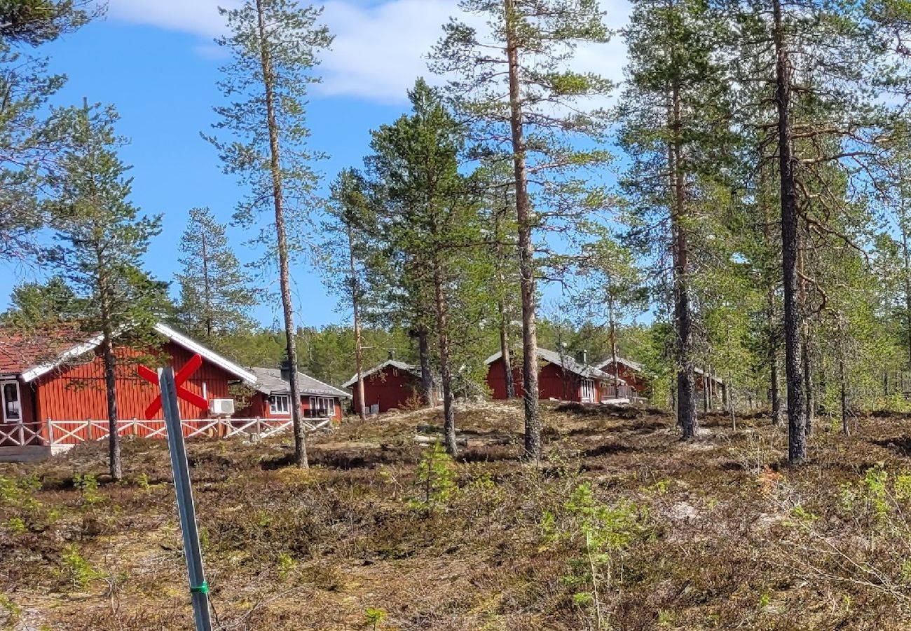 Ferienhaus in Sälen - Skiurlaub in den Bergen oder Wanderurlaub mit Sauna Fusse der Berge