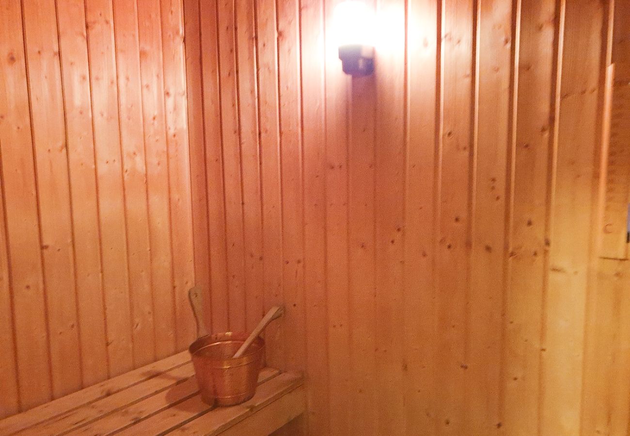 Ferienhaus in Sälen - Skiurlaub in den Bergen oder Wanderurlaub mit Sauna Fusse der Berge