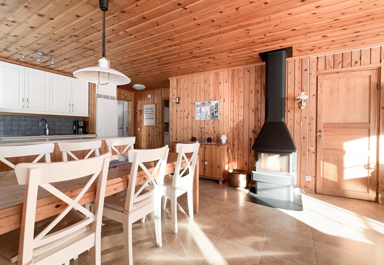 Ferienhaus in Sälen - Gut ausgestattetes Ferienhaus am Fusse der Skipisten  mit eigener Sauna