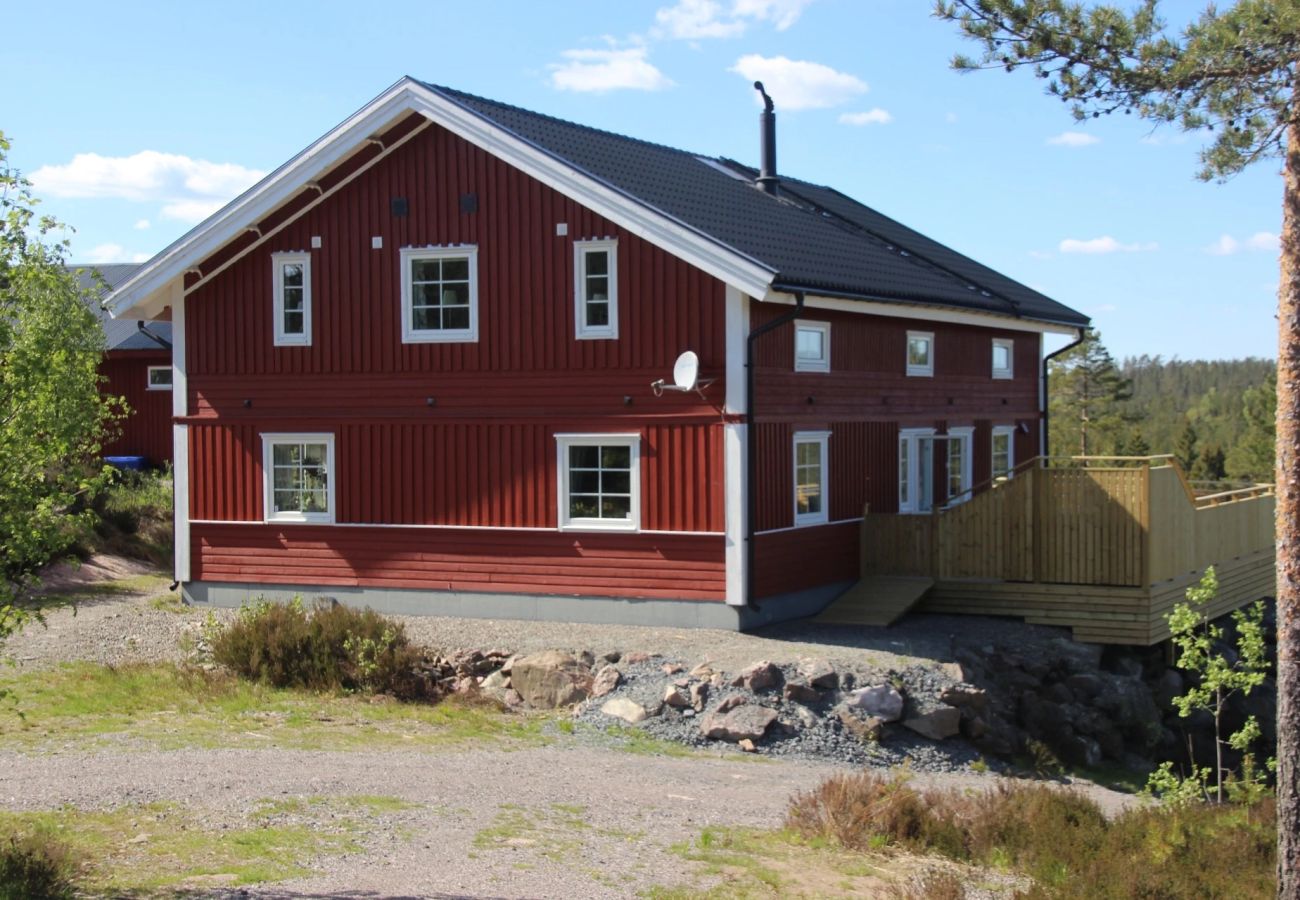 Ferienhaus in Bäckefors - Dalsland Urlaub im grossen Ferienhaus am See in fantastischer Natur