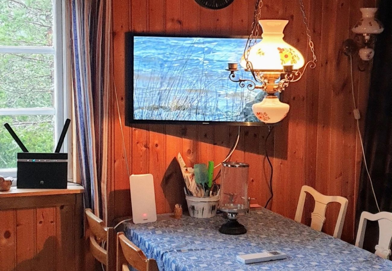 Ferienhaus in Bäckefors - Modernes Ferienhaus mit Seeblick, Wlan, deutschem Fernsehen und Waschmaschine