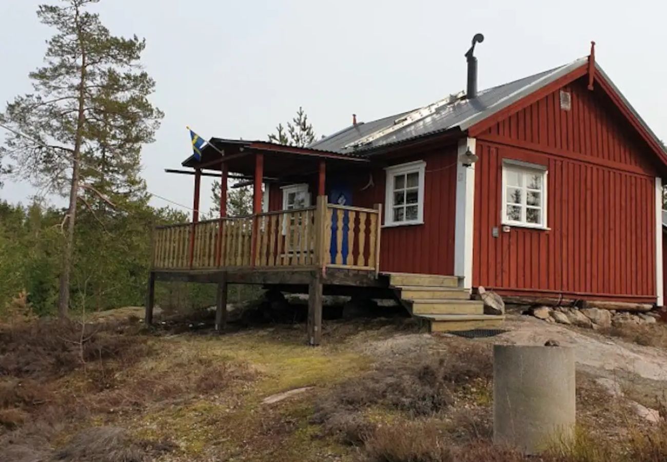 Ferienhaus in Bäckefors - Modernes Ferienhaus mit Seeblick, Wlan, deutschem Fernsehen und Waschmaschine