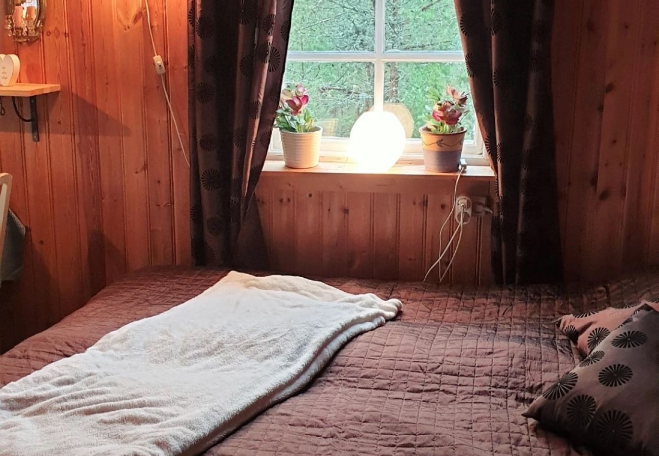 Ferienhaus in Bäckefors - Modernes Ferienhaus mit Seeblick, Wlan, deutschem Fernsehen und Waschmaschine