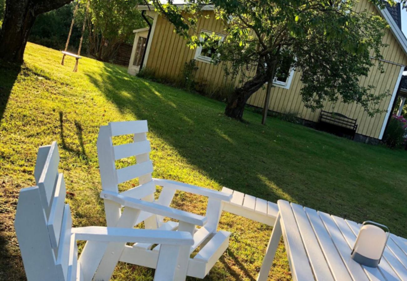 Ferienhaus in Mörlunda - Schönes Ferienhaus mit eigenem Obstgarten in Småland