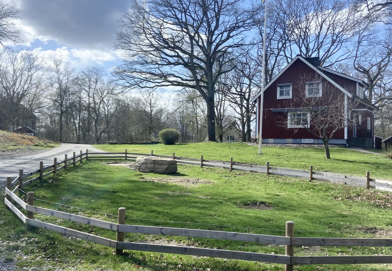 Ferienhaus in Annerstad - Liebevoll eingerichtetes Ferienhaus am Fluss und Seenähe perfekt zum Angeln und Relaxen