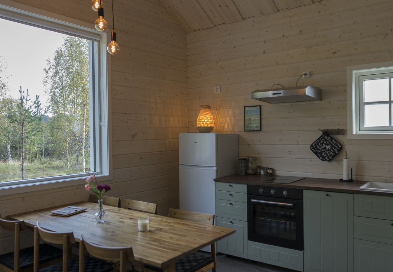 Ferienhaus in Gunnarsbyn - Nordlandurlaub mitten im Wald mit Polarlichtern und Hundeschlitten