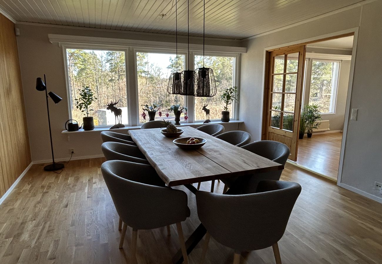 Ferienhaus in Oskarshamn - Komfort-Ferienhaus an der Ostsee mit Sauna und eigenem Boot