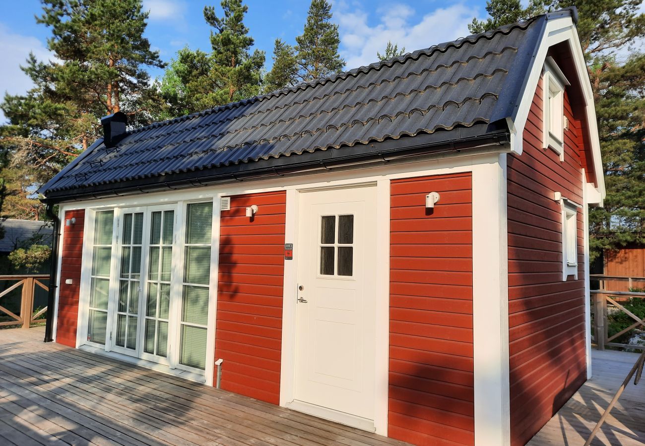 Ferienhaus in Grödinge - Modernes Ferienhaus mit Internet unweit vom Meer und vor den Türen Stockholms