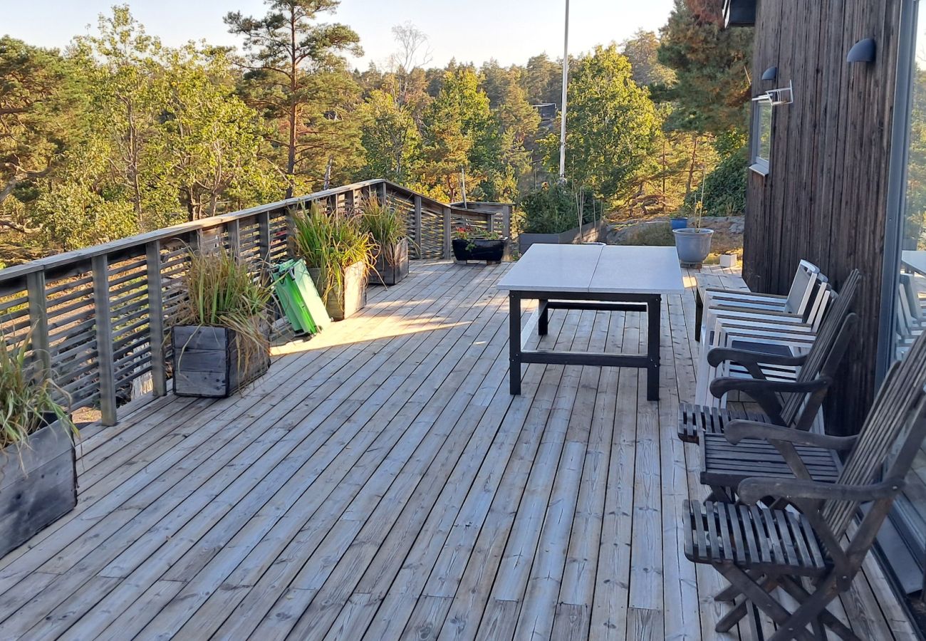 Ferienhaus in Tyresö - Traumlage mit Meerblick im Naturreservat in den Stockholmer Schären