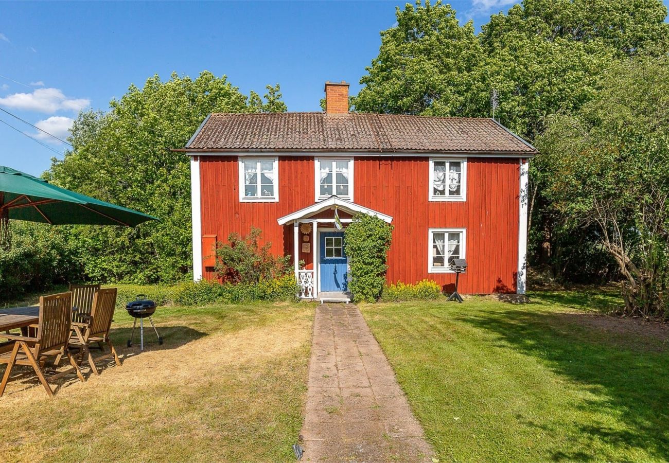 Ferienhaus in Högsby - Urlaub im Småländischen Hochland 