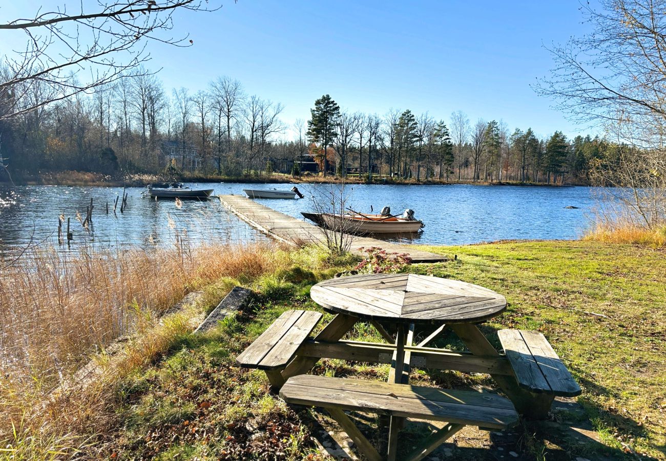 Ferienhaus in Alsterbro - Urlaub mit Seelage, Boot, Sauna