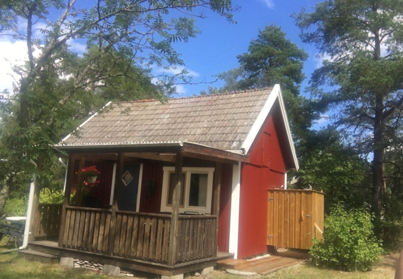 Ferienhaus in Löttorp - Schönes Ferienhaus 60 Meter von der Ostsee auf der Sonneninsel Öland