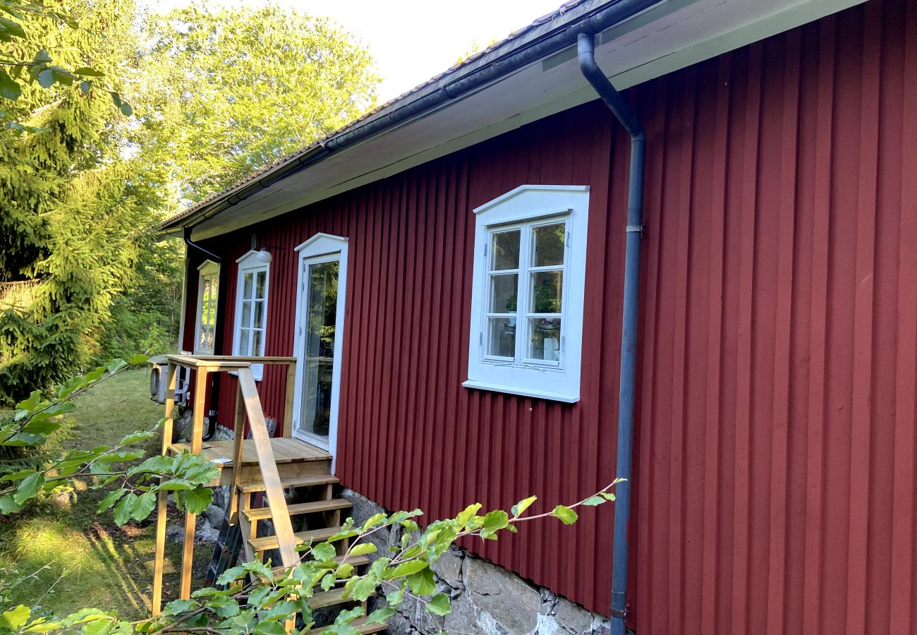 Ferienhaus in Hallaryd - Liebevoll restaurierte alte Schule mit eigener Sauna 