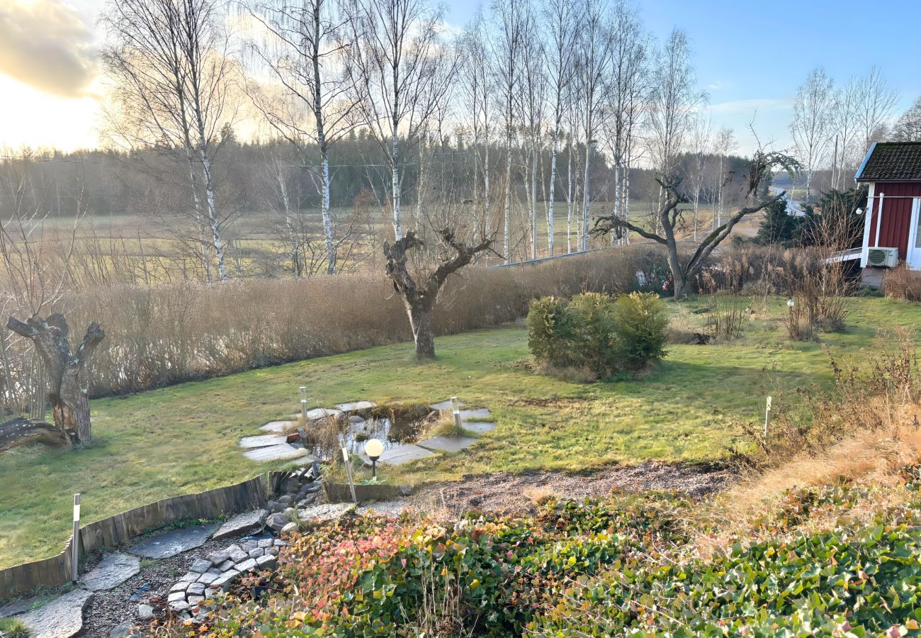 Ferienhaus in Hultsfred - Charmantes Ferienhaus mit Seeblick in Småland