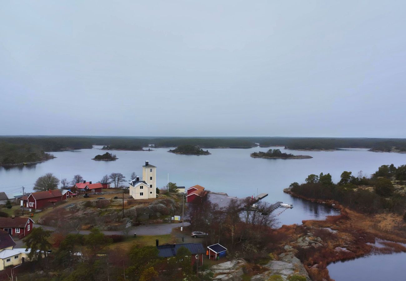 Ferienhaus in Figeholm - Idyllisch gelegenes Ferienhaus mitten in den Schären an der Ostsee