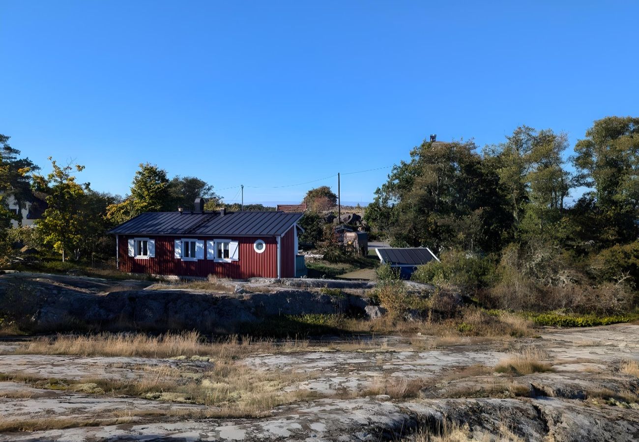 Ferienhaus in Figeholm - Idyllisch gelegenes Ferienhaus mitten in den Schären an der Ostsee