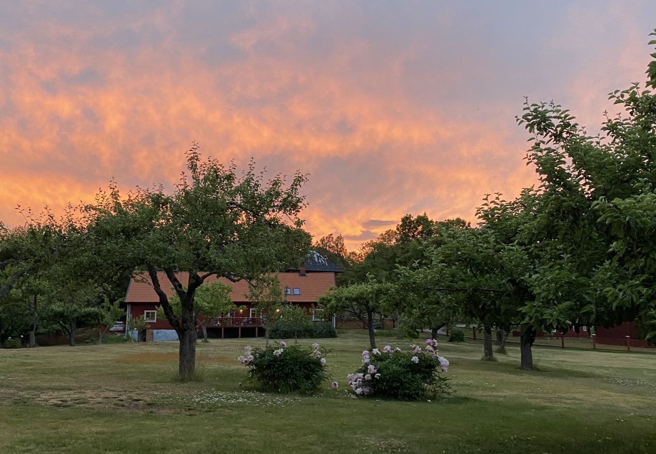 Ferienhaus in Tystberga - Urlaub auf einem Herrensitz in Sörmland an der Küste und den Schären