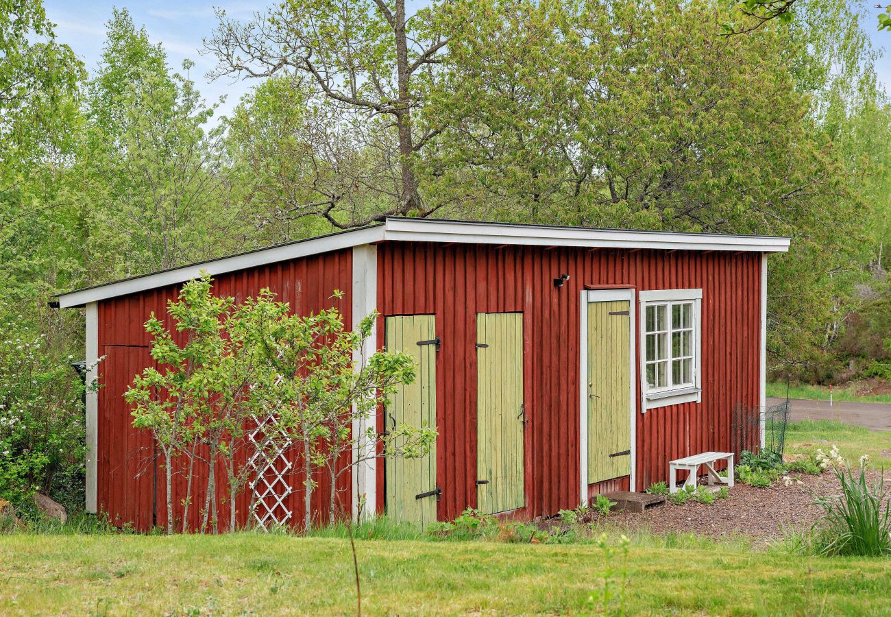 Ferienhaus in Fröseke - Liebevoll eingerichteten Ferienhaus in Seenähe