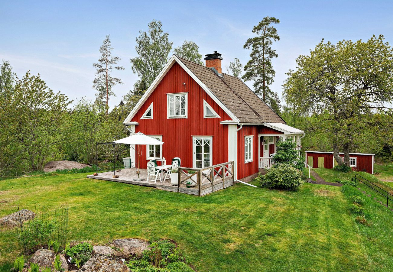 Ferienhaus in Fröseke - Liebevoll eingerichteten Ferienhaus in Seenähe