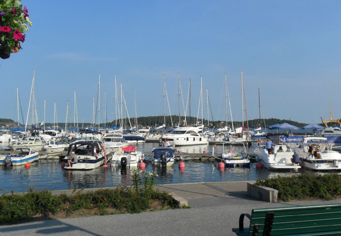 Apartment in Vaxholm - Holiday apartment by the sea on Vaxholm