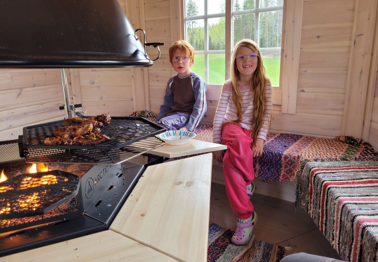 House in Gällö - Holiday home with lake view in Jämtland