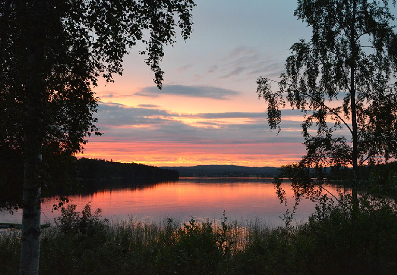 House in Ramsberg - Holidays at the lake in Bergslagen with your own bathing area